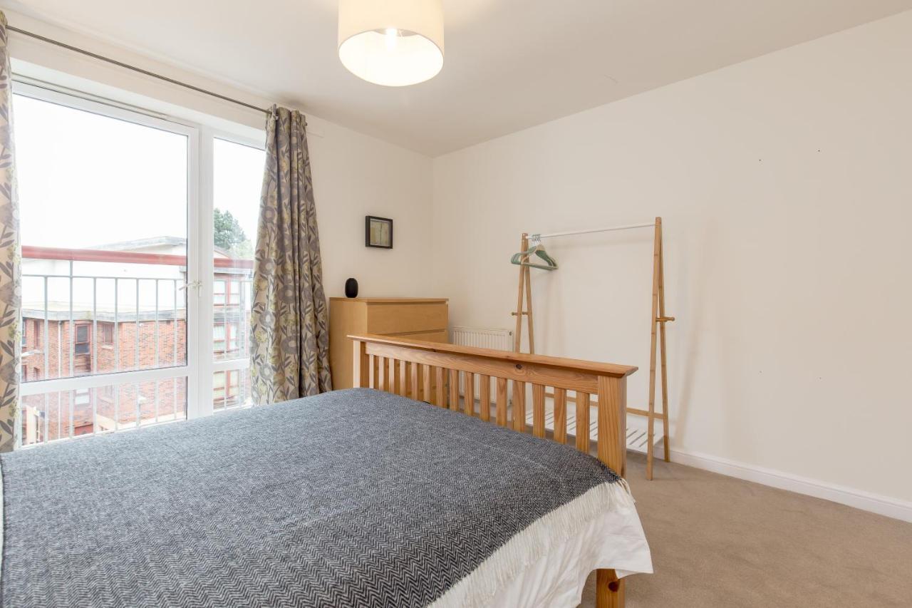 Dreamhouse Apartments Edinburgh Haymarket Dış mekan fotoğraf